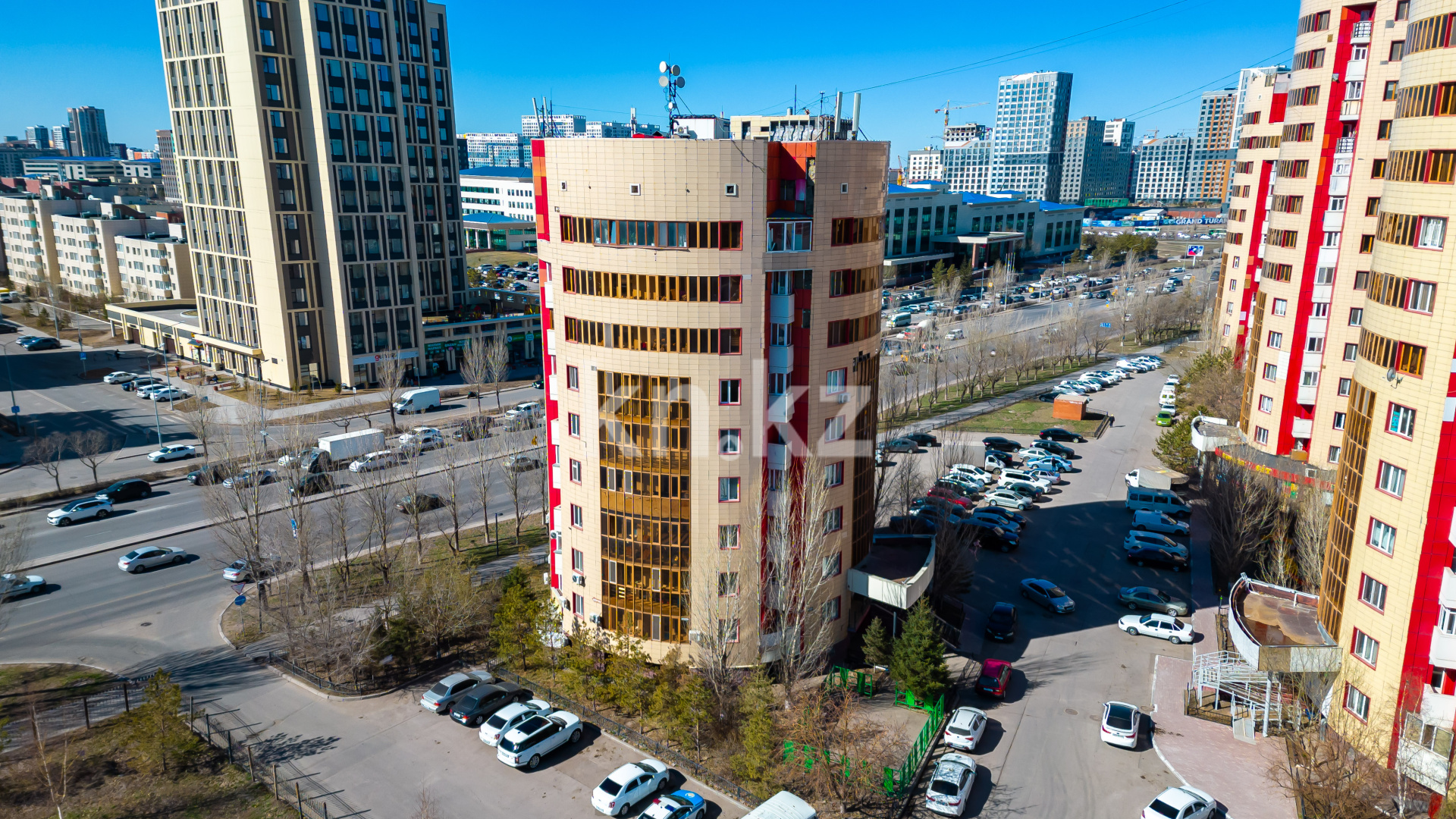 Продажа 2-комнатной квартиры, 64 м², ул. Сыганак, дом  23 в Астане - фото 15