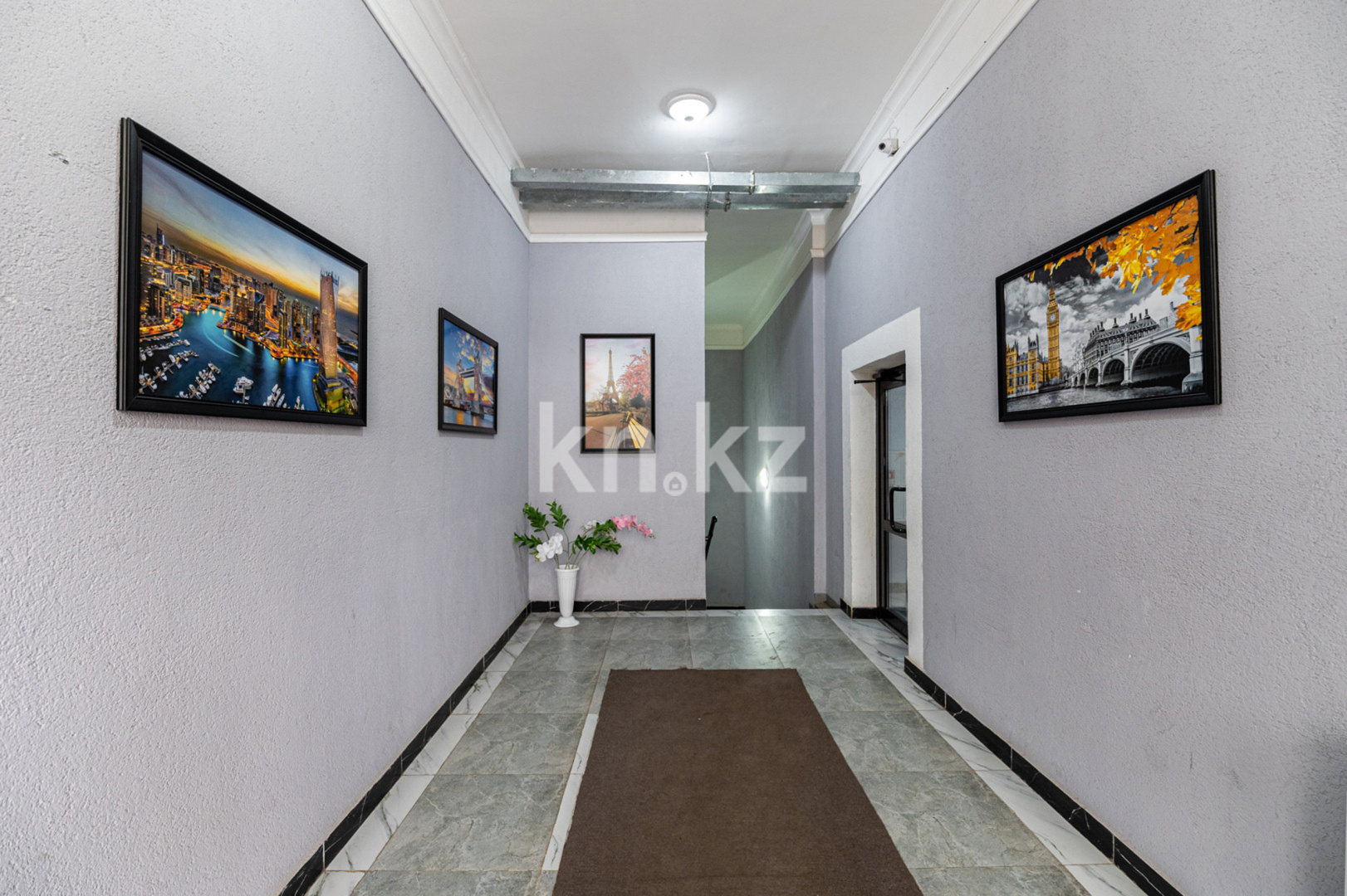 Продажа 1-комнатной квартиры, 40 м², пр. Кошкарбаева, дом  27 в Астане - фото 6