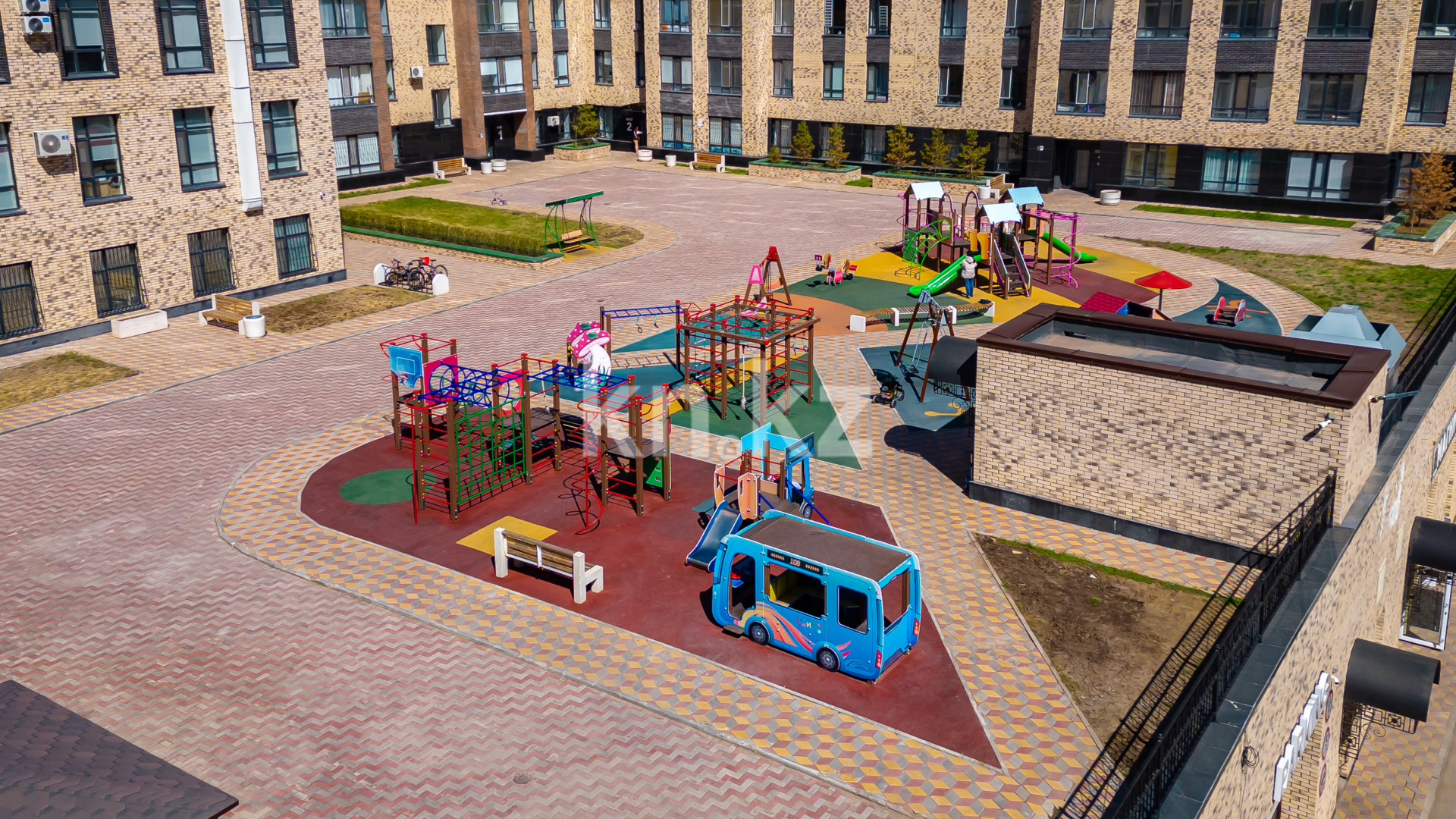 Продажа 3-комнатной квартиры, 85 м², пр. Туран, дом  42 в Астане - фото 18