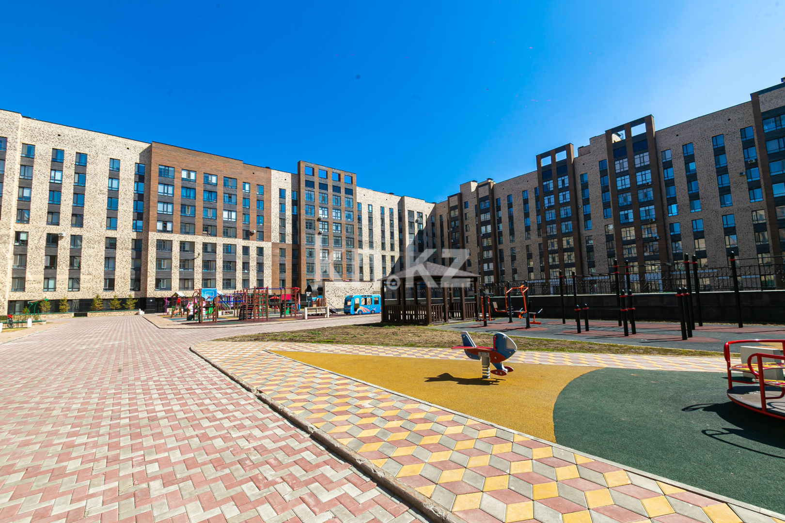 Продажа 3-комнатной квартиры, 85 м², пр. Туран, дом  42 в Астане - фото 16