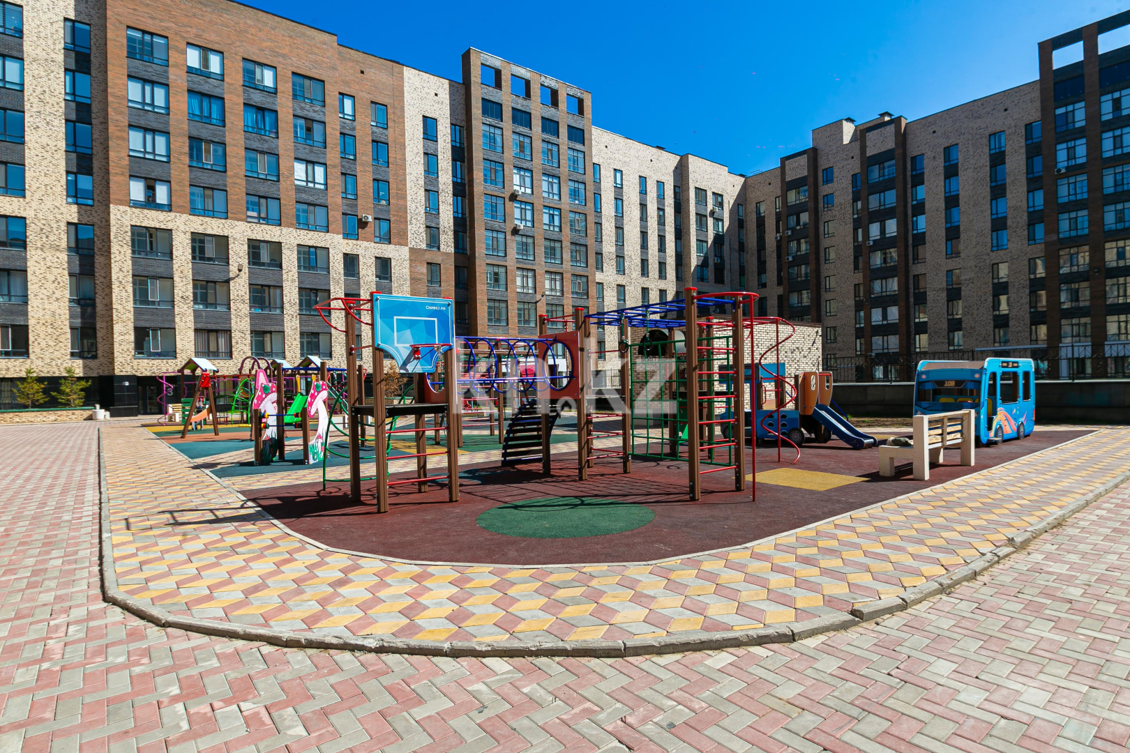 Продажа 3-комнатной квартиры, 85 м², пр. Туран, дом  42 в Астане - фото 19