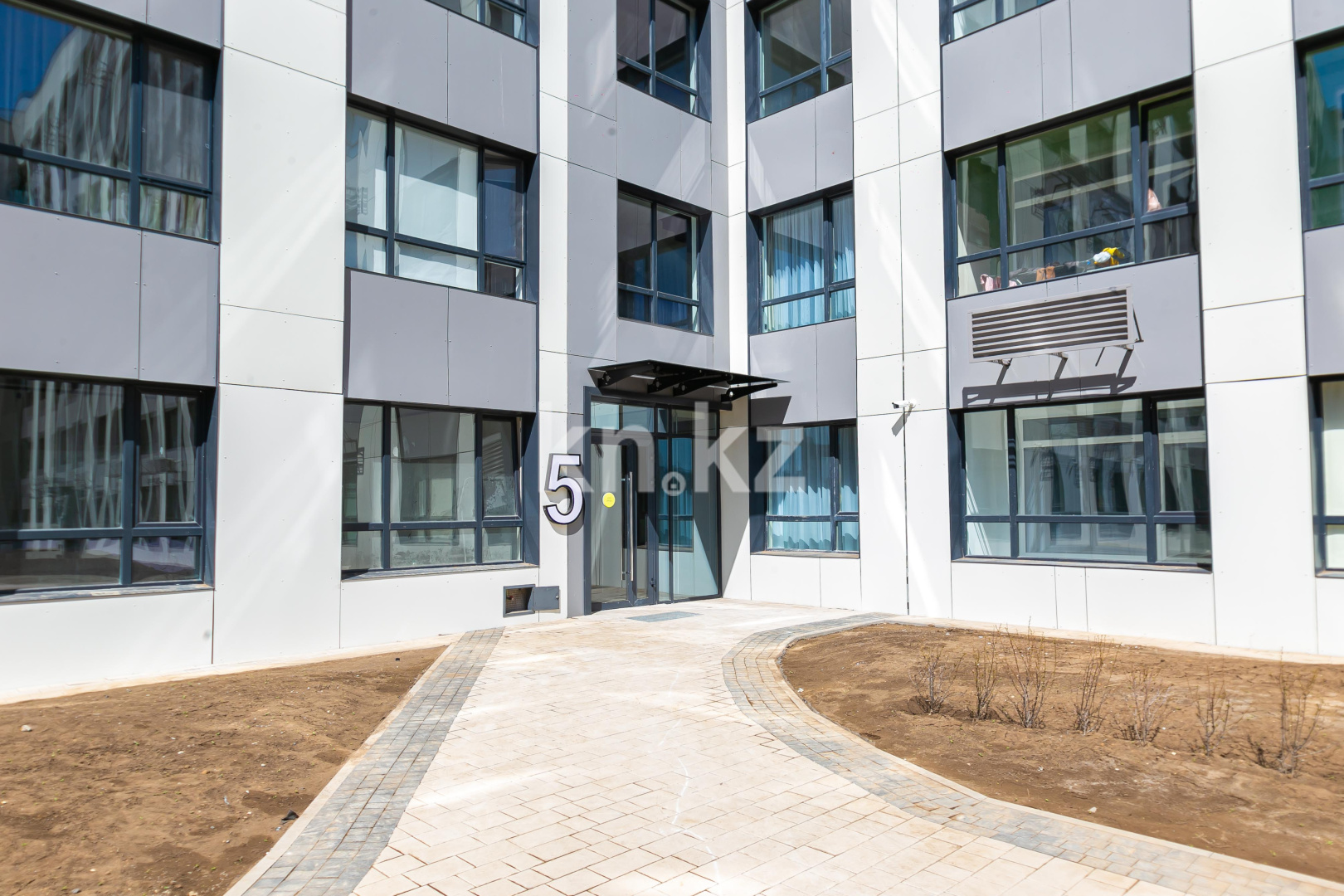 Продажа 2-комнатной квартиры, 66.5 м², ул. Мухамедханова, дом  6а в Астане - фото 31