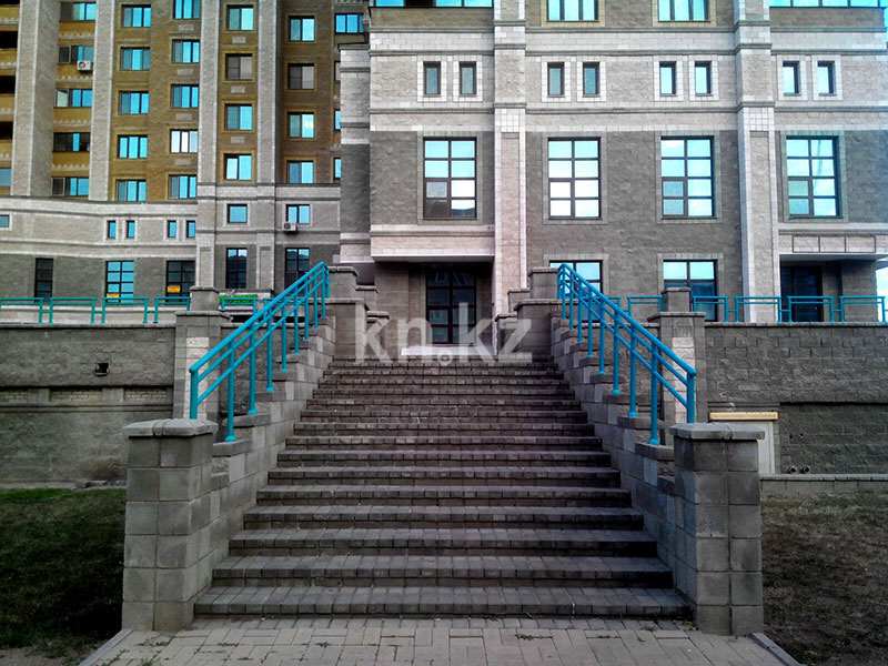 Продажа 2-комнатной квартиры, 77 м², пр. Кабанбай батыра, дом  11 в Астане - фото 6