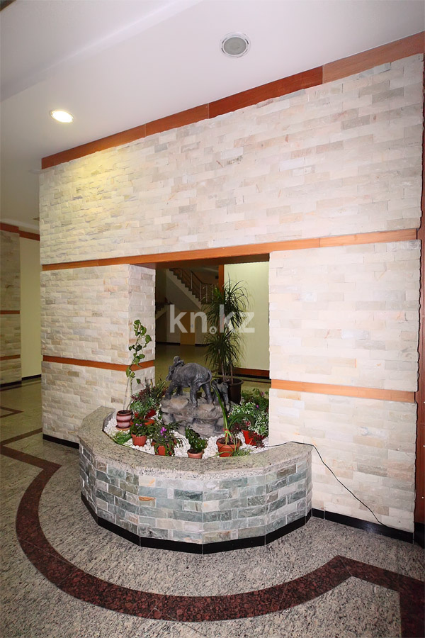 Продажа 2-комнатной квартиры, 77 м², пр. Кабанбай батыра, дом  11 в Астане - фото 8