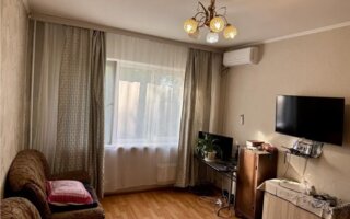 Продажа 1-комнатной квартиры, 39.9 м²