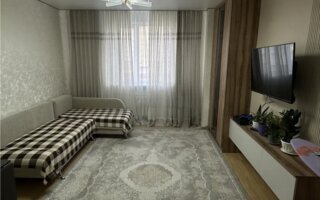 Продажа 3-комнатной квартиры, 60.9 м²