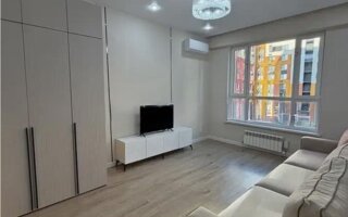 Продажа 2-комнатной квартиры, 62 м²