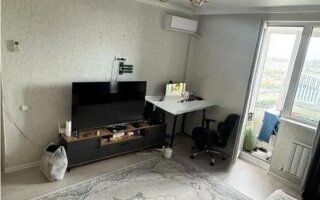 Продажа 1-комнатной квартиры, 36.3 м²