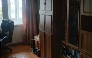 Продажа 3-комнатной квартиры, 60 м²