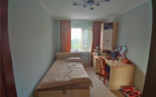 Продажа 4-комнатной квартиры, 80 м²