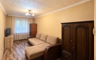 Продажа 3-комнатной квартиры, 56 м²