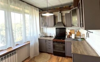 Продажа 2-комнатной квартиры, 63.7 м²