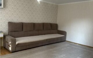Продажа 4-комнатной квартиры, 127.5 м²
