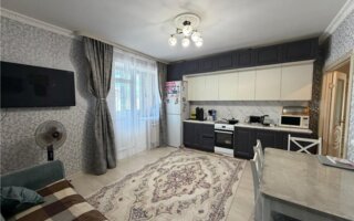 Продажа 2-комнатной квартиры, 57 м²