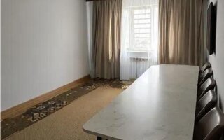 Продажа 4-комнатной квартиры, 109 м²