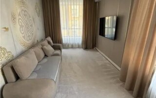 Продажа 4-комнатной квартиры, 98 м²