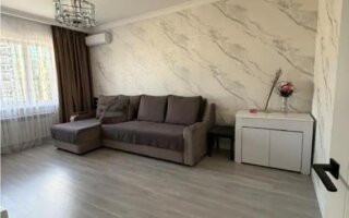 Продажа 3-комнатной квартиры, 78.5 м²