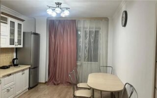 Продажа 2-комнатной квартиры, 71 м²
