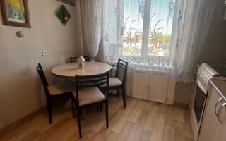 Продажа 2-комнатной квартиры, 56 м²