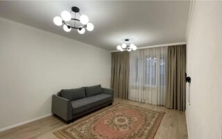 Продажа 1-комнатной квартиры, 55 м²