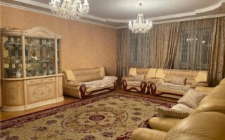 Продажа 3-комнатной квартиры, 138.3 м²