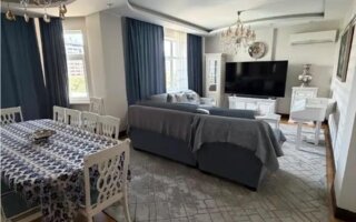 Продажа 5-комнатной квартиры, 206 м²
