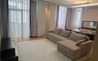 Продажа 2-комнатной квартиры, 111 м²