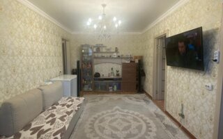 Продажа 3-комнатной квартиры, 49 м²