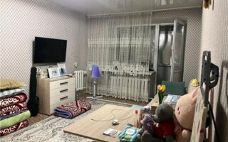 Продажа 1-комнатной квартиры, 33 м²