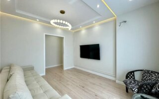 Продажа 2-комнатной квартиры, 58 м²