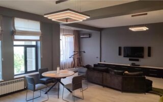 Продажа 2-комнатной квартиры, 125 м²