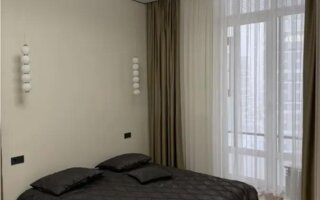 Продажа 2-комнатной квартиры, 65 м²