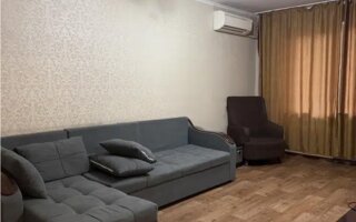 Продажа 3-комнатной квартиры, 60 м²