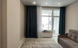 Продажа 1-комнатной квартиры, 40.4 м²