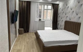 Продажа 1-комнатной квартиры, 42 м²