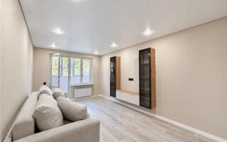 Продажа 2-комнатной квартиры, 43 м²