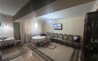 Продажа 4-комнатной квартиры, 87 м²