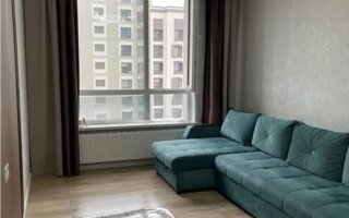 Продажа 2-комнатной квартиры, 62.6 м²
