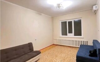 Продажа 1-комнатной квартиры, 42 м²
