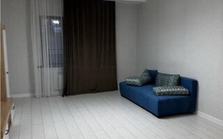 Продажа 2-комнатной квартиры, 74.9 м²