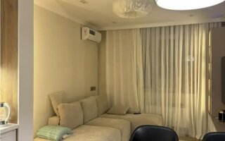 Продажа 2-комнатной квартиры, 53.1 м²