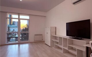 Продажа 1-комнатной квартиры, 59 м²