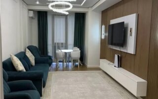 Продажа 2-комнатной квартиры, 93.4 м²
