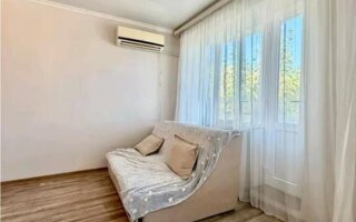 Продажа 1-комнатной квартиры, 33 м²