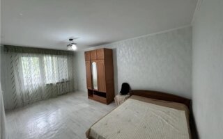Продажа 1-комнатной квартиры, 32 м²