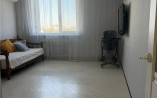 Продажа 3-комнатной квартиры, 65 м²