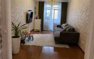 Продажа 3-комнатной квартиры, 87.5 м²