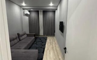 Продажа 1-комнатной квартиры, 42 м²