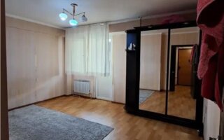 Продажа 1-комнатной квартиры, 40.3 м²