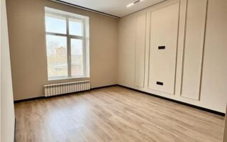 Продажа 4-комнатной квартиры, 135 м²